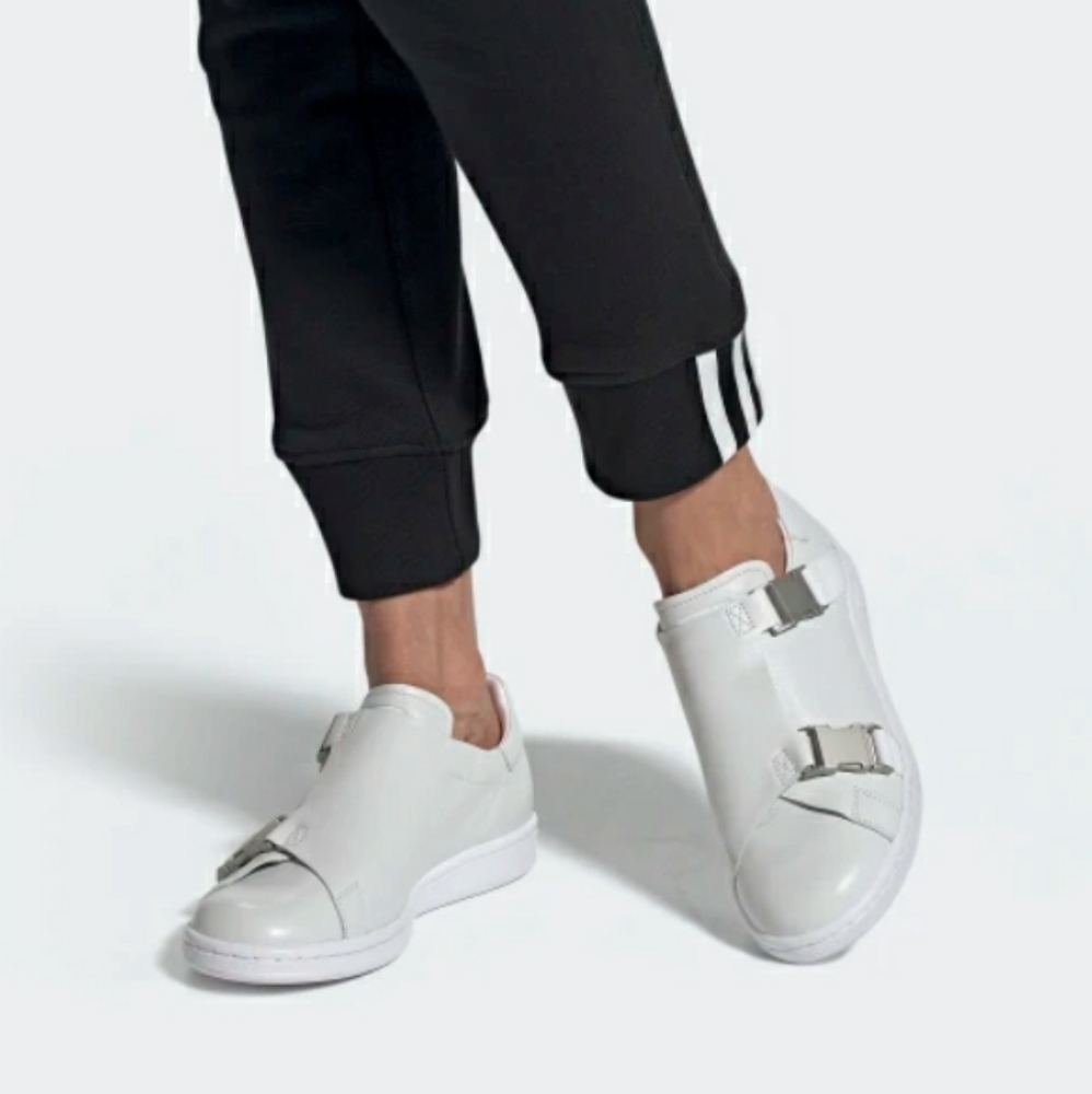 (New) Adidas Sneakers